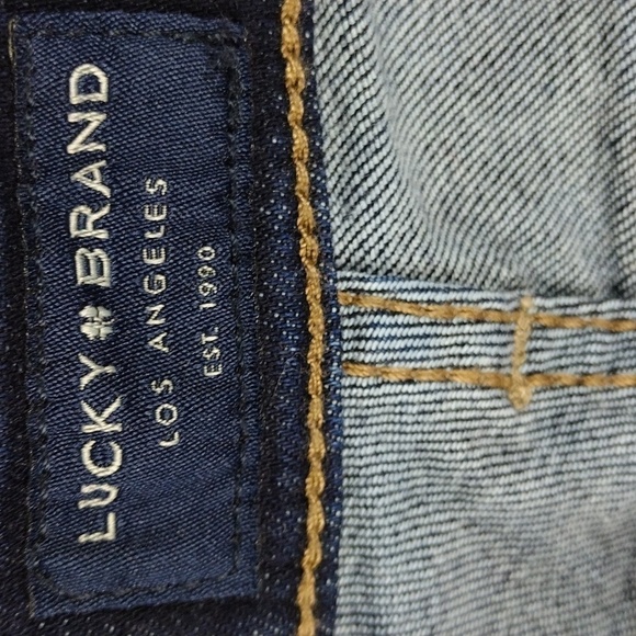 Lucky Brand Los Angeles Sweet Blue Dark Wash Mid Rise Straight Leg Ankle Jean - Picture 5 of 15